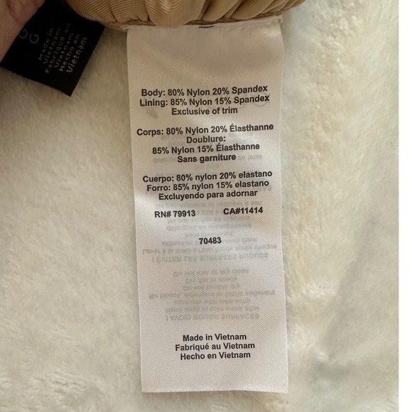 A Pea in the Pod Maternity Swimsuit L Blue Floral Ruffle Strap One Piece NWT - Picture 9 of 11